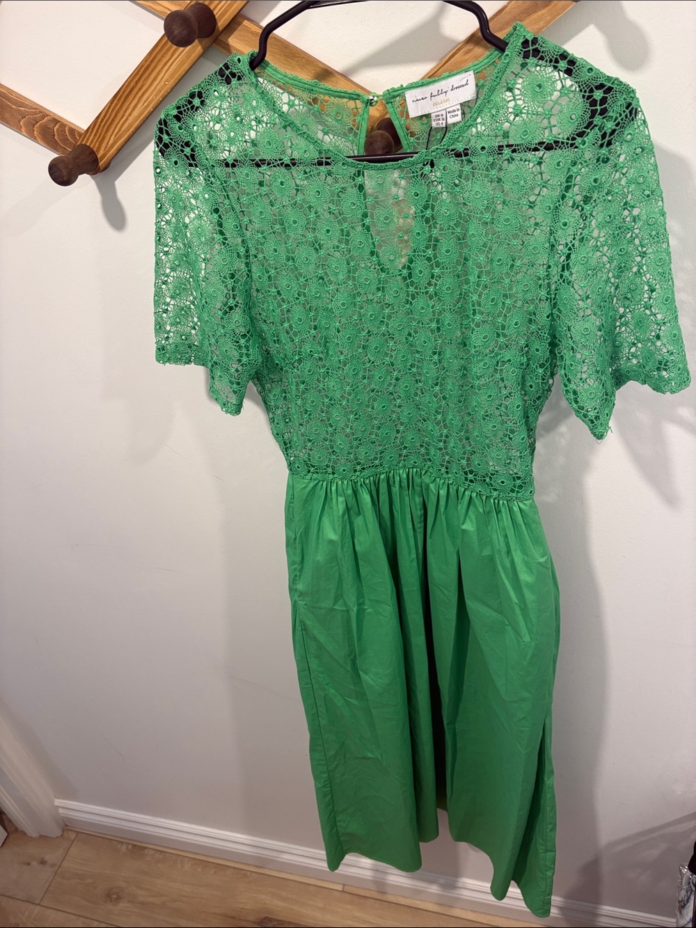 VIBRANT green Never Fully Dressed Lace Bodice Midi Dress
